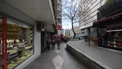 KARANFİL SOKAĞI